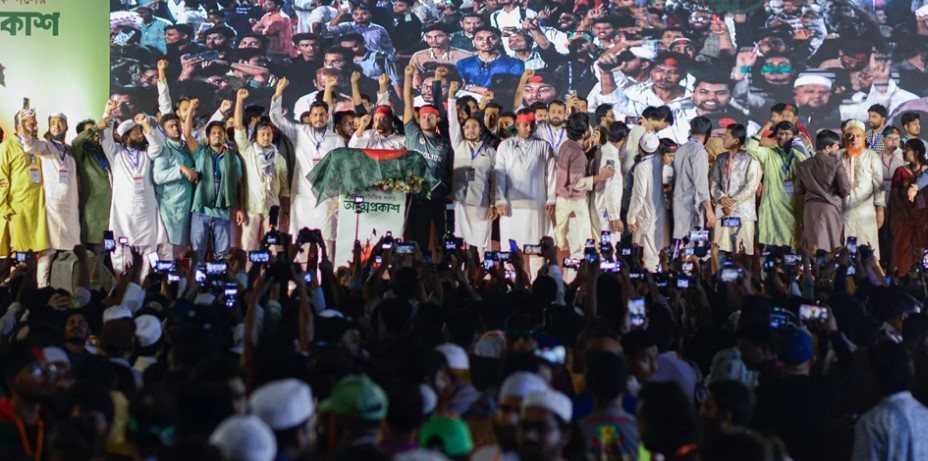এনসিপি: গণহত্যার সহযোগীদের রাজনীতি নিয়ে স্পষ্ট হোন