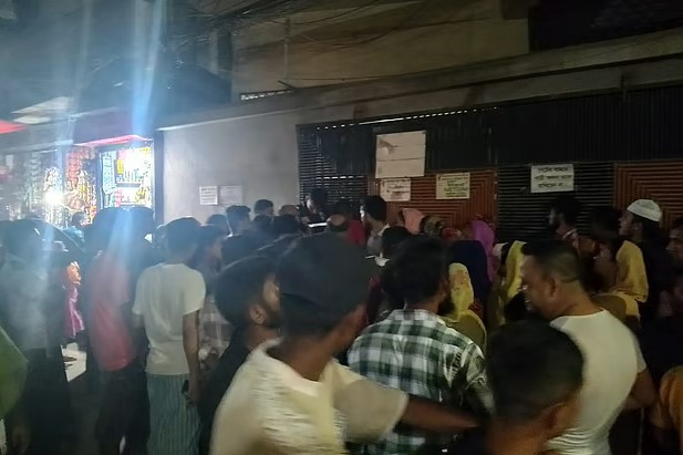 দুই বোন হত্যা: সিসিটিভিতে ধরা পড়া যুবক আটক