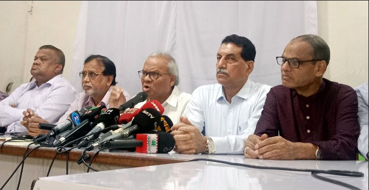 সরকারের কিছু অংশ তারেক রাহমানের প্রত্যাবর্তন অনিরাপদ করতে চাইছে-  রিজভী