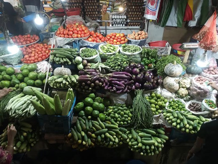 নিত্যপণ্যে জোয়ার-ভাটা: কে বাড়ল, কে কমল?