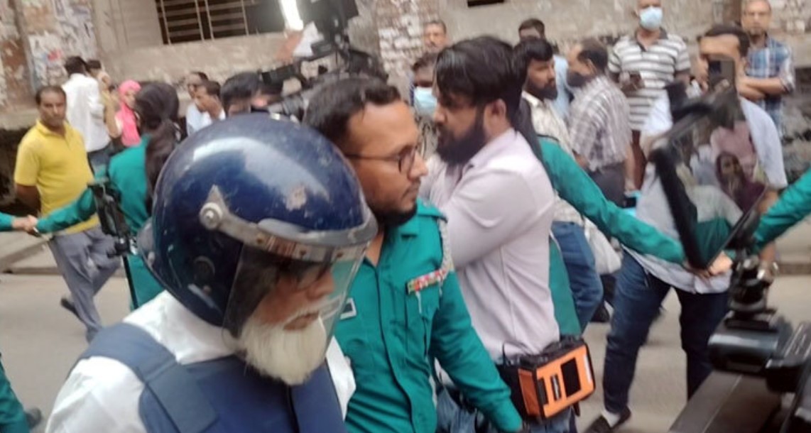 বৈষম্যবিরোধী আন্দোলনে গুলিতে মৃত্যু: সাবেক উপদেষ্টা ও আইনমন্ত্রী অভিযুক্ত
