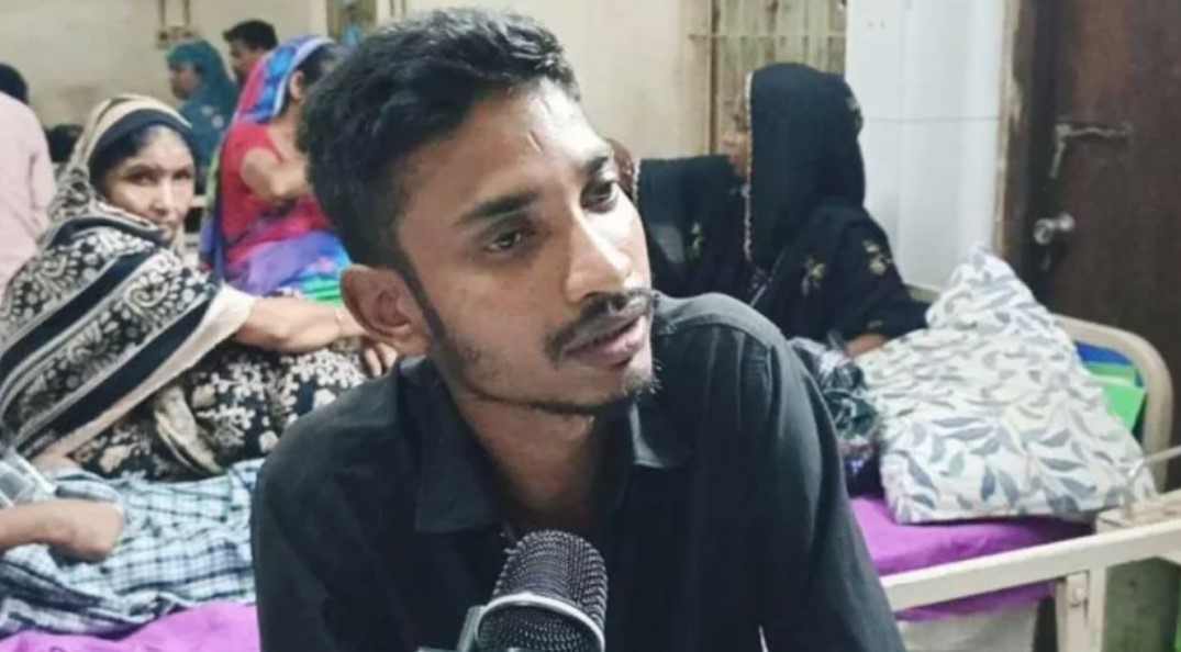 চায়ের দোকানে ভোরবেলায় হানা, ‘জুলাই যোদ্ধা’ বলতেই শুরু হয় মারধর!