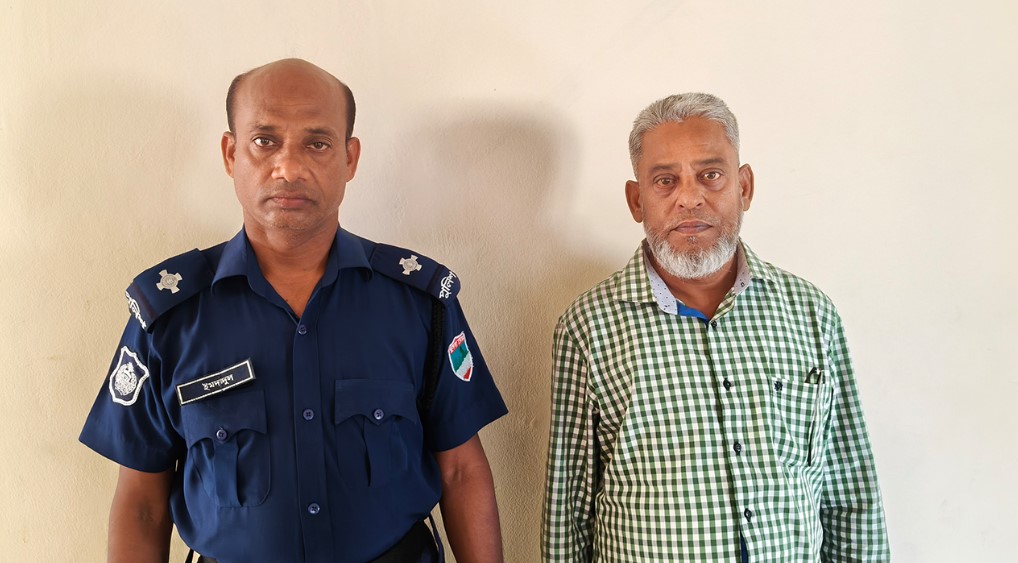 "ভারতে পালাতে গিয়ে ফেঁসে গেলেন আওয়ামী লীগ নেতা"