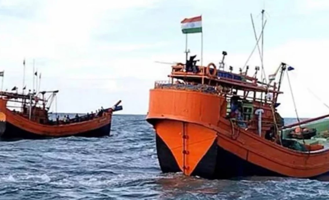 বঙ্গোপসাগরে ঢুকে মাছ ধরায় আটক ৩৪ ভারতীয় জেলের মুক্তি চাইল দিল্লি