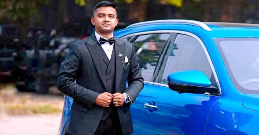বিমান বিধ্বস্ত: শহীদের তালিকায় যুক্ত হলেন পাইলট তৌকির ইসলাম