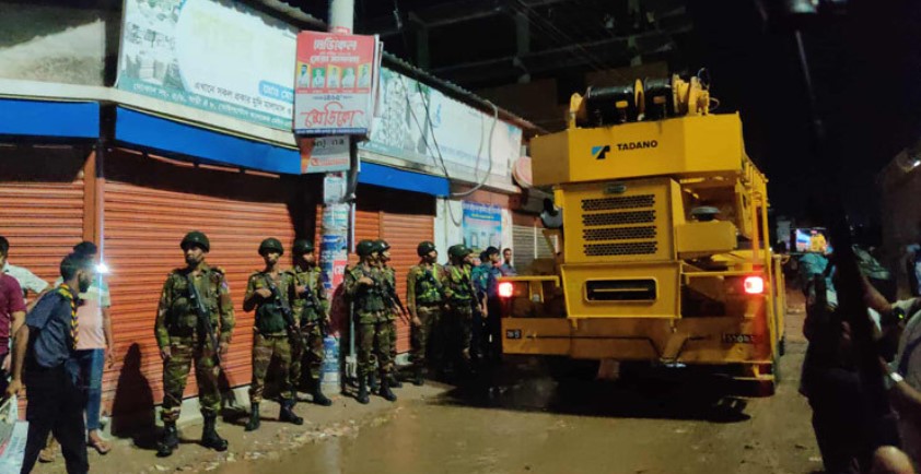 উত্তরায় বিমানবাহিনীর প্রশিক্ষণ বিমান বিধ্বস্ত: উদ্ধারকাজ আজকের মতো সমাপ্ত, নিহত বেড়ে ২০