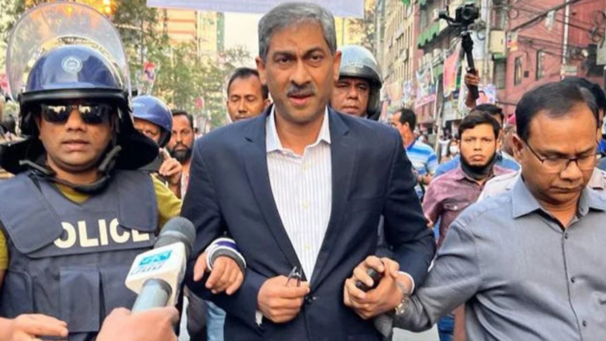 খালাসের দিনে আদালতে এ্যানির হাসি, দুদকের হতাশা
