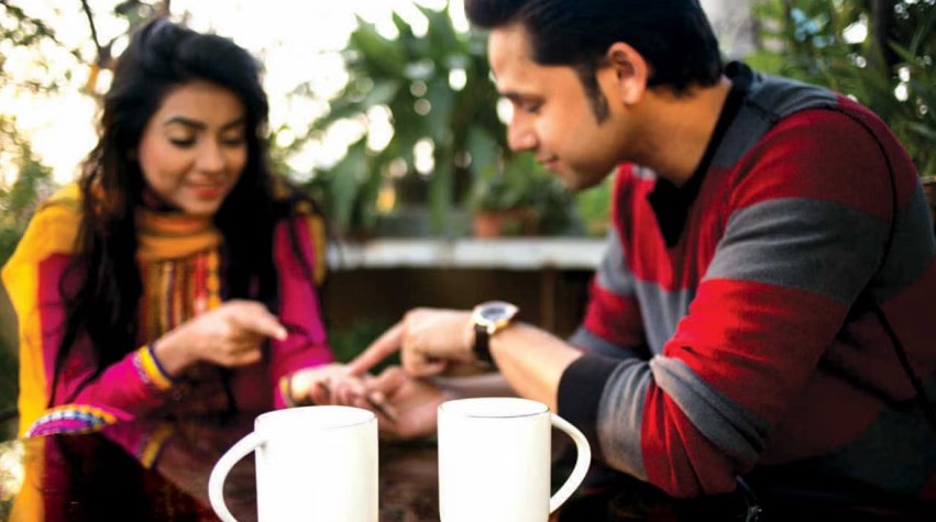 পাত্রীর দেওয়া চা খেয়ে অচেতন পাত্র,এরপর যা ঘটল