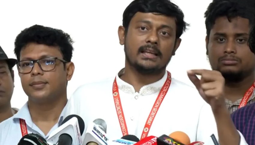 নির্বাচন কমিশন একপক্ষীয় হলে ভোট বর্জনের হুঁশিয়ারি এনসিপির