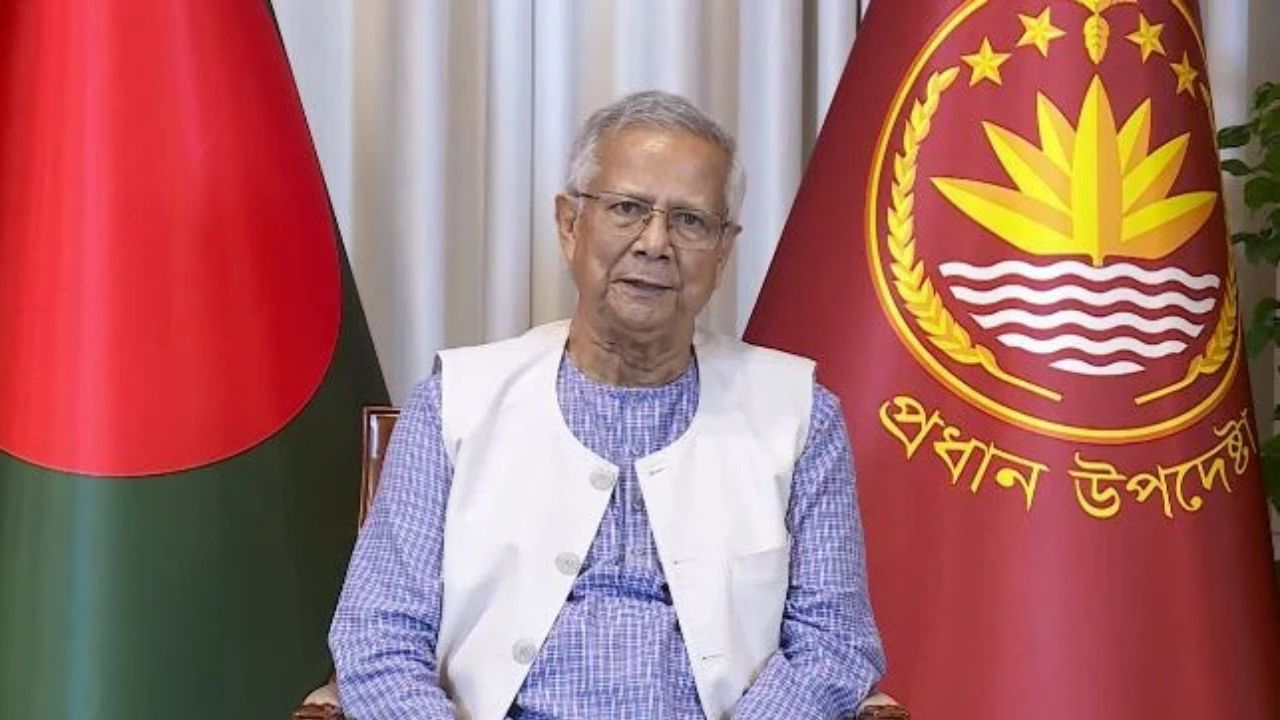 প্রধান উপদেষ্টা: "জুলাই শহীদদের স্বপ্নই হবে আমাদের ভবিষ্যৎ বাংলাদেশের ভিত্তি"