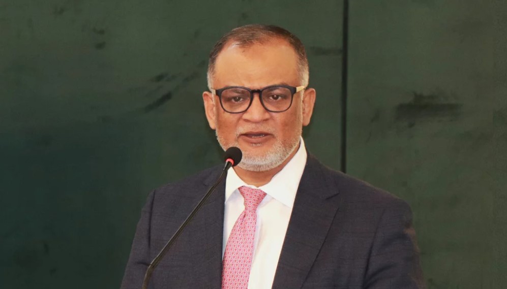সংসদ নির্বাচন সামনে রেখে দুর্নীতি দূর করার প্রতিশ্রুতি বাণিজ্য উপদেষ্টার