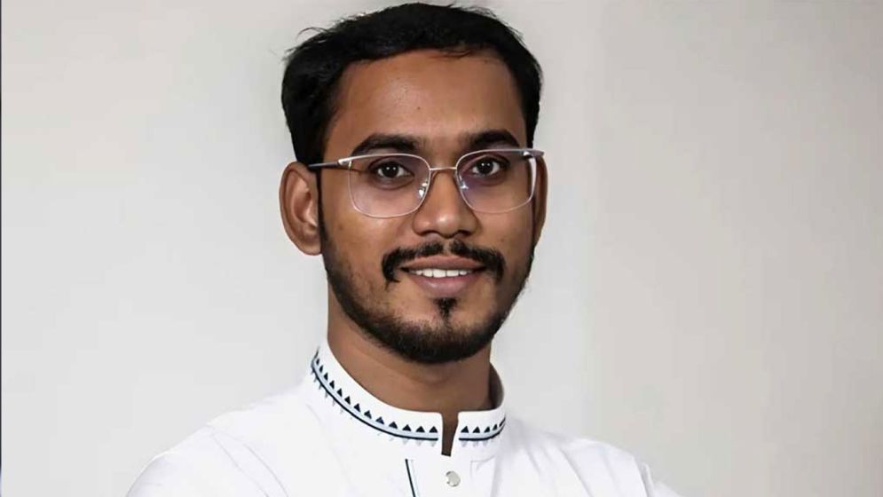 নিজের আয়ের হিসাব দিলেন এনসিপি নেতা হান্নান মাসউদ