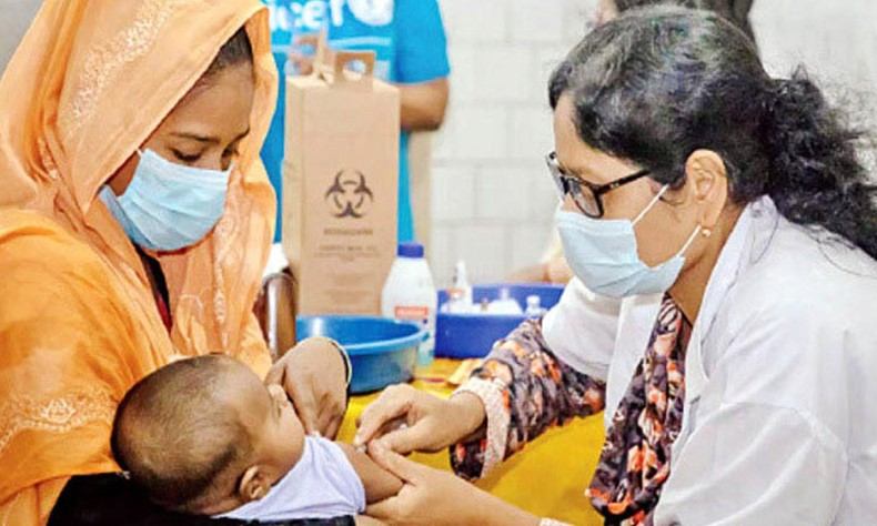 প্রথমবারের মতো ৫ কোটি শিশু পাচ্ছে বিনামূল্যে টাইফয়েডের টিকা