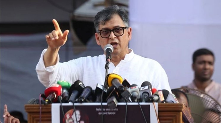 পার্বত্য এলাকায় দেশি-বিদেশি ষড়যন্ত্রের বিরুদ্ধে সালাহউদ্দিন আহমদের সতর্কবার্তা