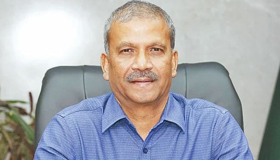 জুলাইয়ের হত্যা মামলায় আসামির জামিন,আইন মন্ত্রণালয়ের দায় নেই: আসিফ নজরুল