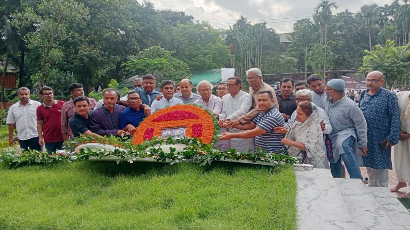জাতীয় কবির সমাধিতে শ্রদ্ধা, রিজভীর আহ্বান ঐক্যবদ্ধ গণতান্ত্রিক সংগ্রামে