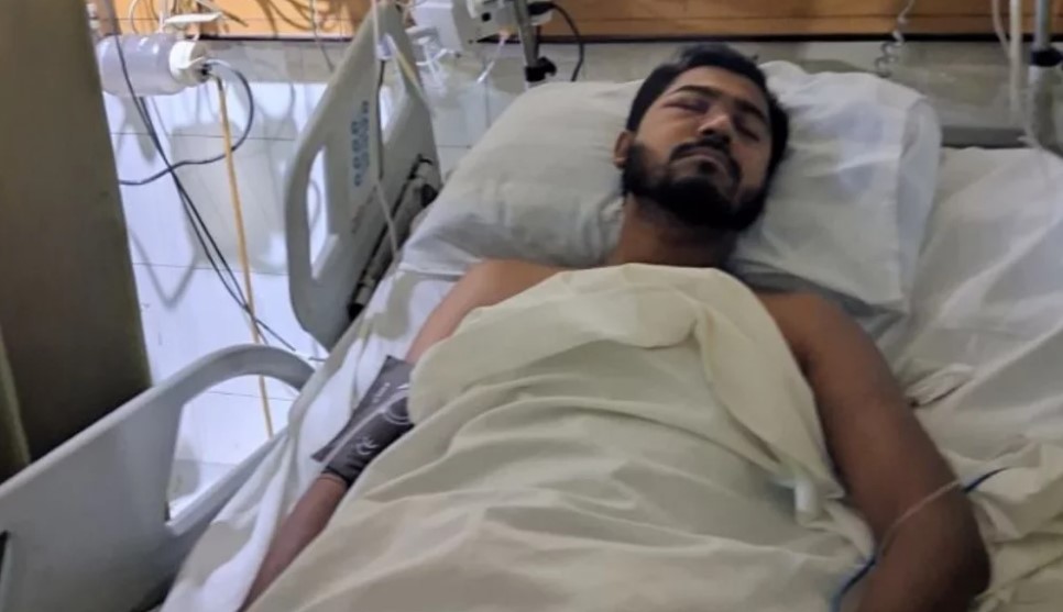 উন্নতি হচ্ছে নুরুল হক নুরের: কথা বলছেন ও তরল খাবার খাচ্ছেন