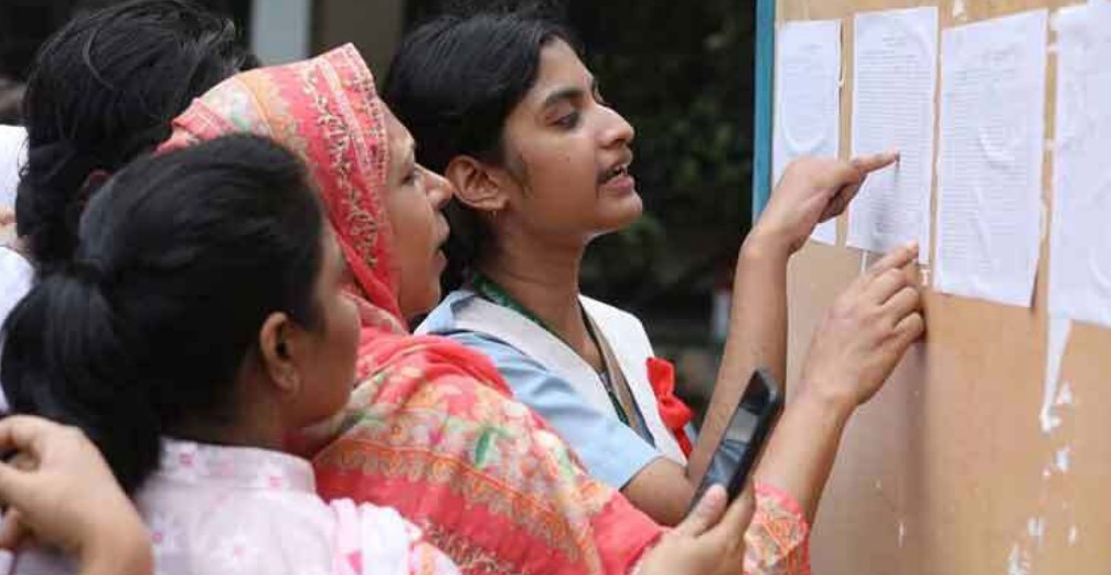 একাদশ শ্রেণিতে ভর্তি: মুক্তিযোদ্ধা কোটায় নাতি-নাতনিদের আবেদন বাতিল