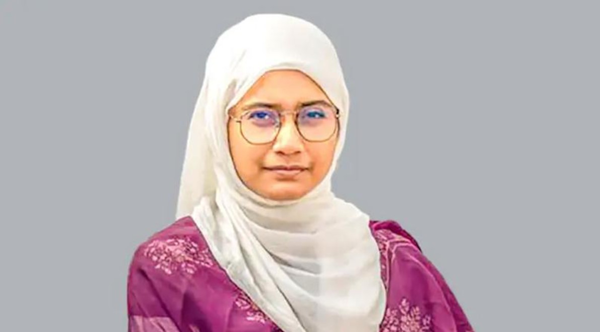 অন্তর্বর্তী সরকার এখন বিএনপি ও জামায়াতের নির্দেশে চলছে: সামান্তা শারমিন