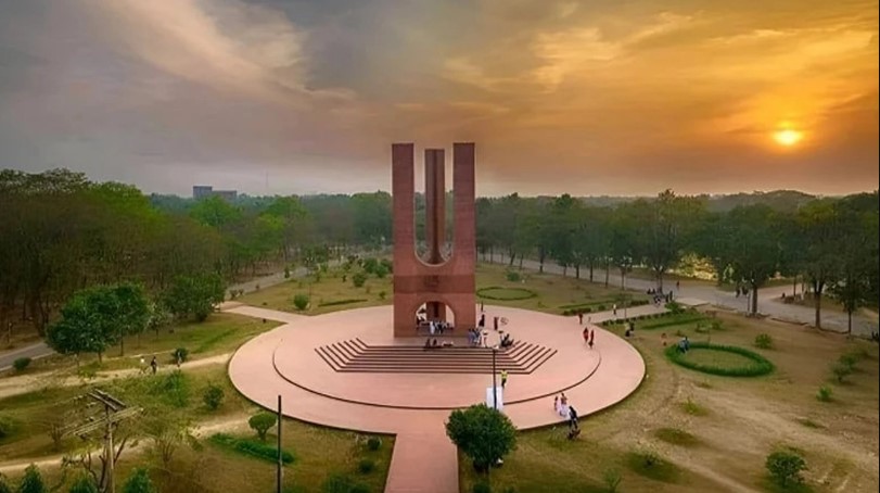 জাকসু নির্বাচনী দায়িত্বে শিক্ষকের মৃত্যু