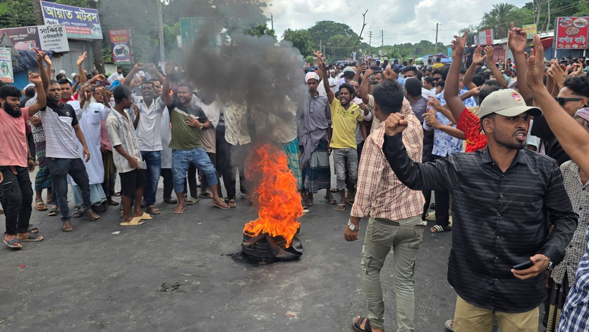 ভাঙ্গায় সহিংসতা: পুলিশ-কমিশনের সতর্ক বার্তা, দোষীদের বিচারের মুখোমুখি করা হবে