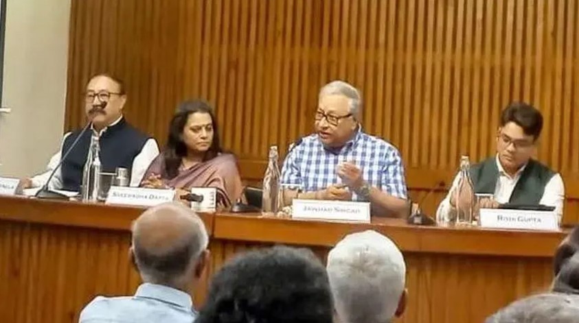 বাংলাদেশের অভ্যন্তরীণ বিষয় ভারতেরও ব্যাপার: নির্বাচন নিয়ে শ্রিংলার কড়া বার্তা