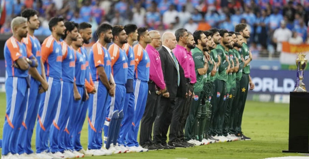 এশিয়া কাপ: চিরপ্রতিদ্বন্দ্বী ভারত-পাকিস্তান মহারণ আজ
