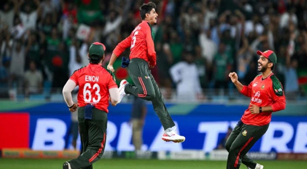 পাকিস্তানকে হারানোর মিশনে দারুণ শুরু বাংলাদেশের, চাপে পাকিস্তান