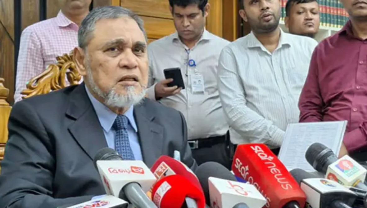 ‘বেআইনি নির্দেশনা দেব না, কোনো দলের পক্ষেও কাজ নয়’: সিইসি