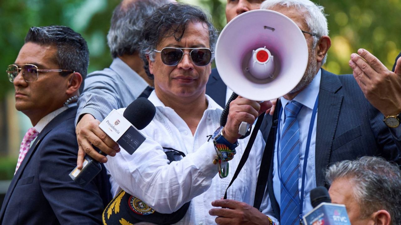 ভিসা বাতিল করল যুক্তরাষ্ট্র, পেট্রোর হুঁশিয়ারি: “আমি স্বাধীন মানুষ”