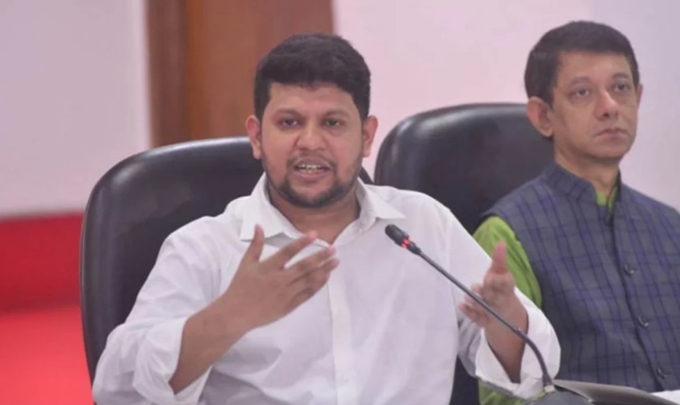 উপদেষ্টার পদ নিয়ে অনিশ্চয়তায় মাহফুজ আলম