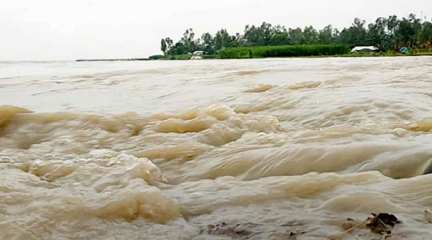 আগামী ৪৮ ঘণ্টায় ৭ জেলার নিম্নাঞ্চলে বন্যার শঙ্কা