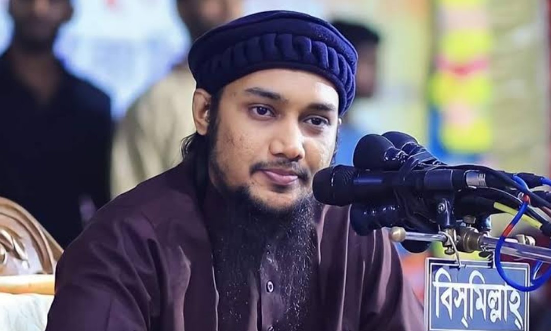 প্রেমিকা নাকি ষড়যন্ত্র? আদনানের 'অন্ধকার জগৎ' নিয়ে স্ত্রীর পোস্টের পর নাটকীয় ইউ-টার্ন!