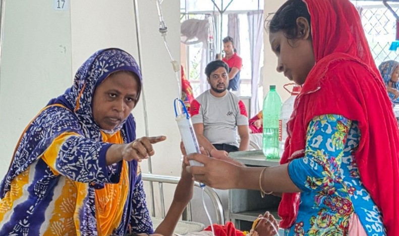 ডেঙ্গু পরিস্থিতি চরম আকার ধারণ করল, একদিনের চিত্রে উদ্বেগ