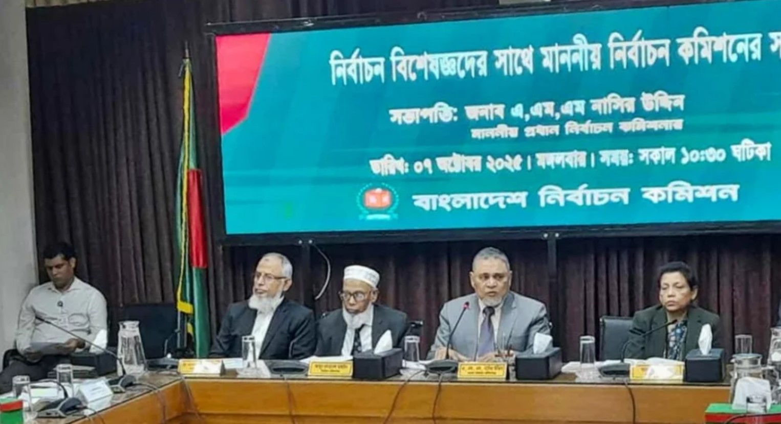 এবারের নির্বাচনকে জীবনের শেষ সুযোগ হিসেবে নিয়েছি: সিইসি