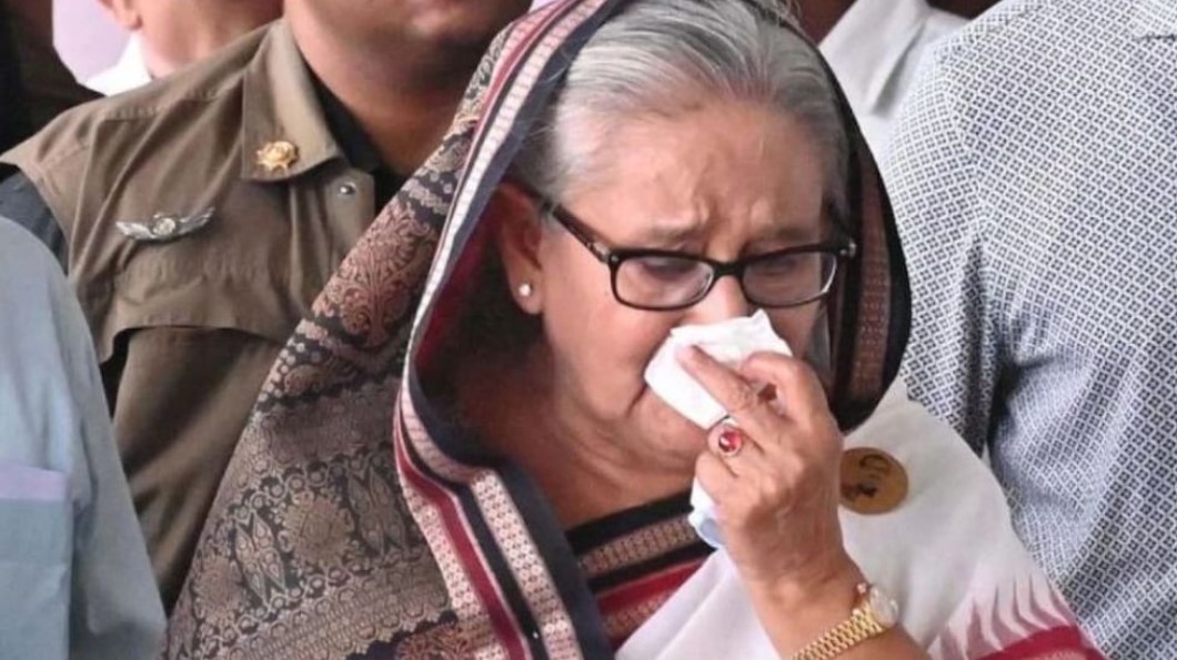 শেখ হাসিনার ভারত থেকে রাজনৈতিক বক্তব্য বন্ধে পদক্ষেপ নিচ্ছে দিল্লি