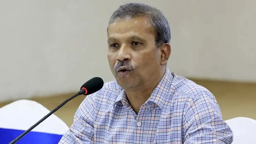 উপদেষ্টাদের সেফ এক্সিটের দরকার নেই, জাতির প্রয়োজন: আসিফ নজরুল
