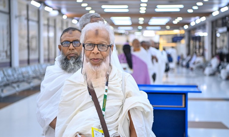 হজ নিবন্ধনে নেই আশানুরূপ সাড়া, কোটা খালি থাকার শঙ্কা