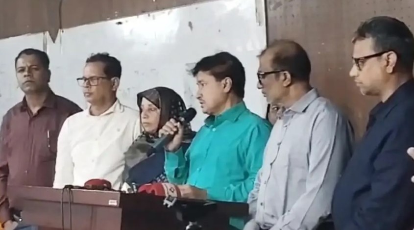 ঢাকা কলেজে শিক্ষক লাঞ্ছনা: এবার সব সরকারি কলেজে নতুন কর্মসূচি ঘোষণা