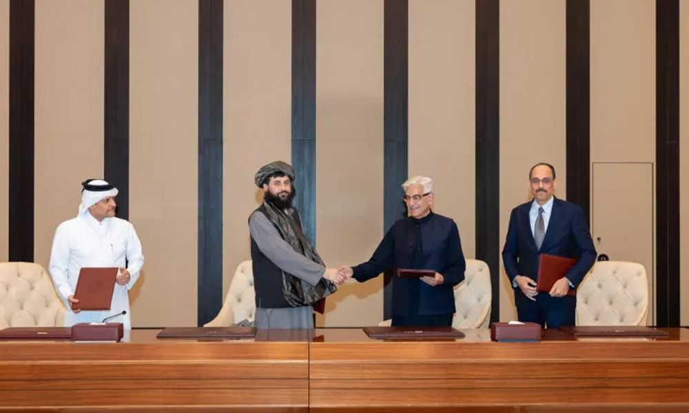 রক্তক্ষয়ী সংঘর্ষের পর যুদ্ধবিরতি: দোহায় পাকিস্তান-আফগান সমঝোতা