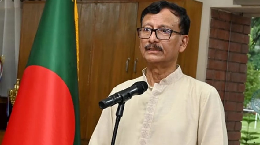 দুই উপদেষ্টার মতবিরোধ: ভারতের সঙ্গে ১০টি চুক্তি বাতিল নিয়ে বিতর্ক