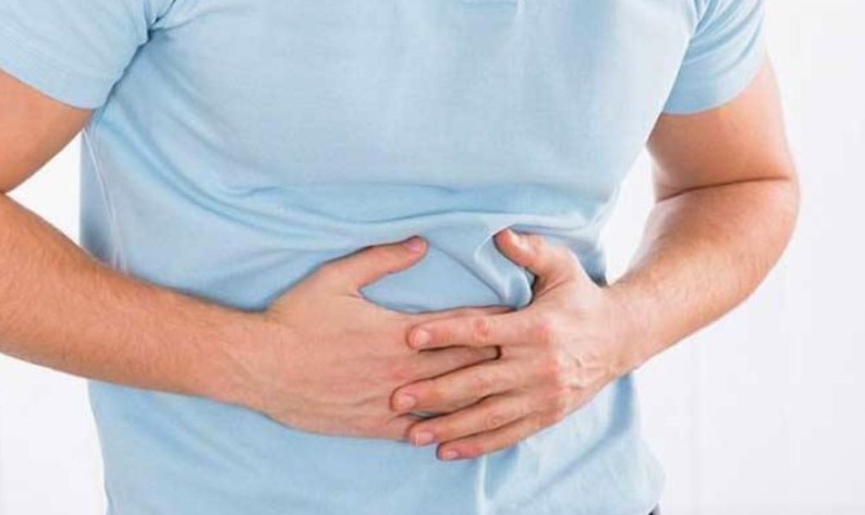 বদহজম ও অ্যাসিডিটি: ওষুধ নয়, মুক্তি পেতে ব্যবহার করুন ৭ ঘরোয়া টোটকা