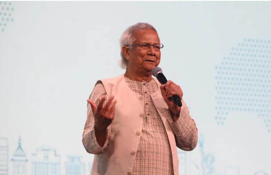 গণঅভ্যুত্থানের পর সাড়ে ১৪ মাস: কোথায় দাঁড়িয়ে বাংলাদেশ?