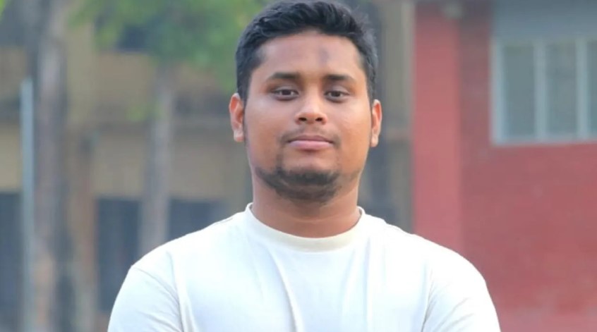 বিমান মাইলস্টোনে নয়, সচিবালয়ে পড়া উচিত ছিল: হাসনাত