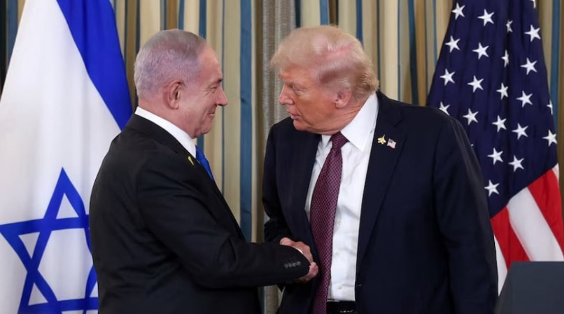 নেতানিয়াহুর ক্ষমতাচ্যুতি? ট্রাম্পের কূটনৈতিক ধাক্কায় ইসরায়েলি রাজনীতিতে চাপ