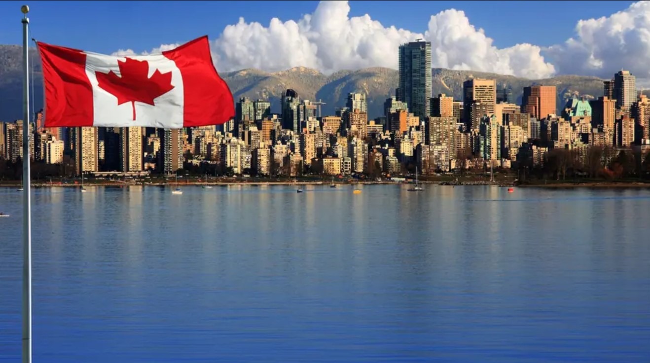 কানাডায় অবৈধ ভারতীয় অভিবাসীদের বিরুদ্ধে তীব্র অভিযান