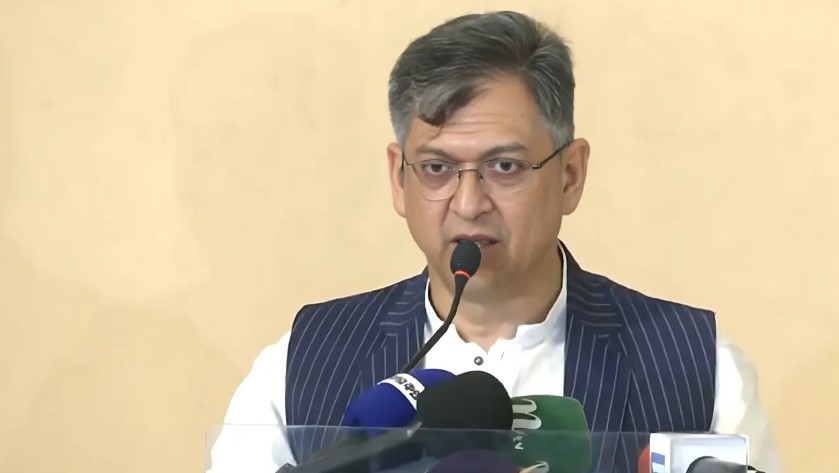 ঐকমত্য কমিশন জাতিকে বিভক্ত ও অনৈক্যের দিকে ঠেলে দেবে: সালাহউদ্দিন আহমদ