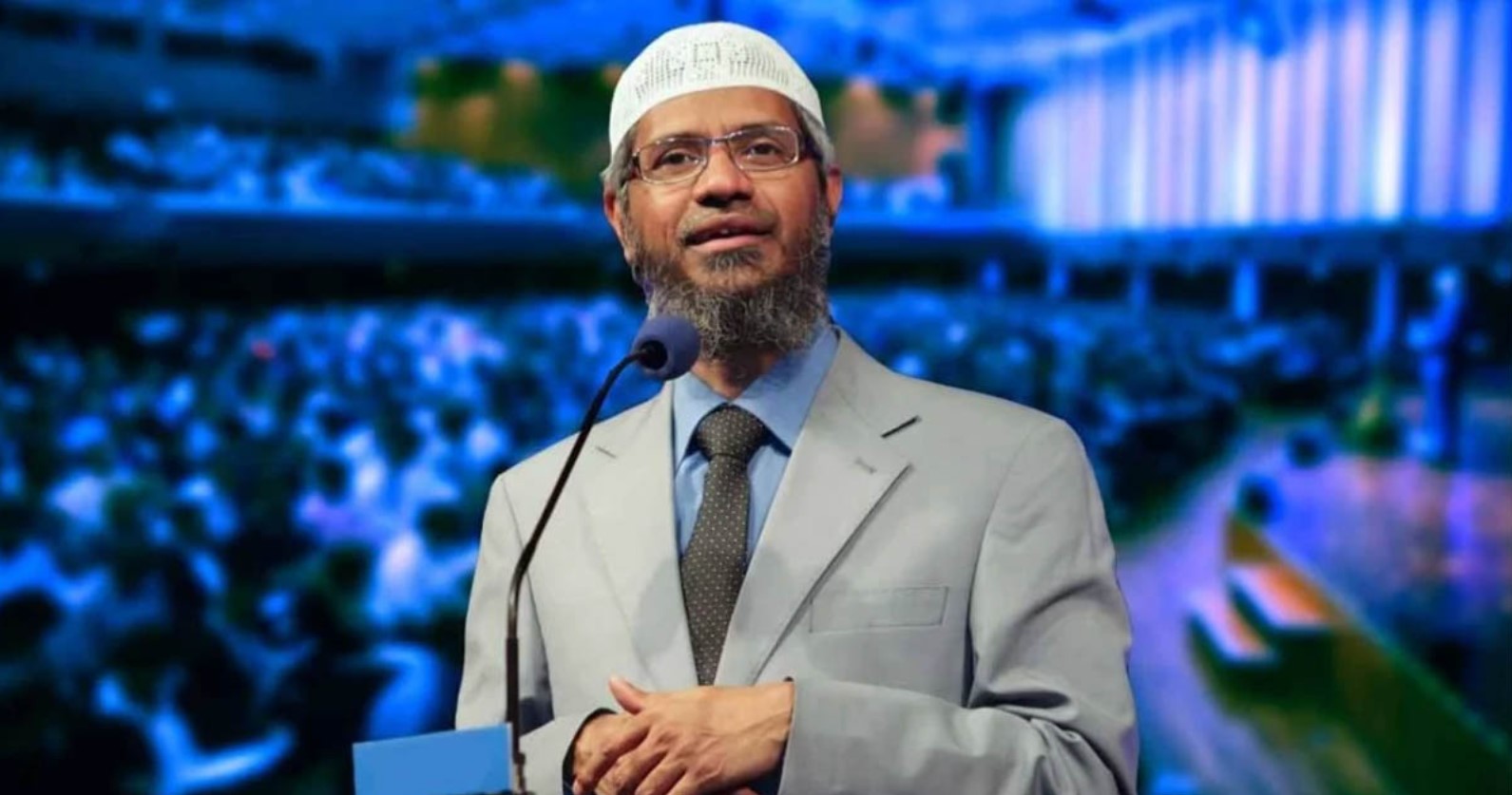 ডা. জাকির নায়েক ঢাকায় আসছেন, ভারতের দাবি হস্তান্তরের