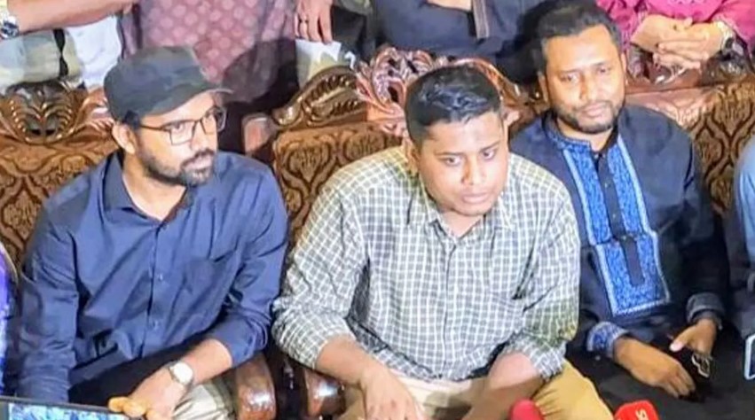 নির্বাচন কমিশন কেকের মতো ভাগাভাগি হয়ে গেছে: হাসনাত