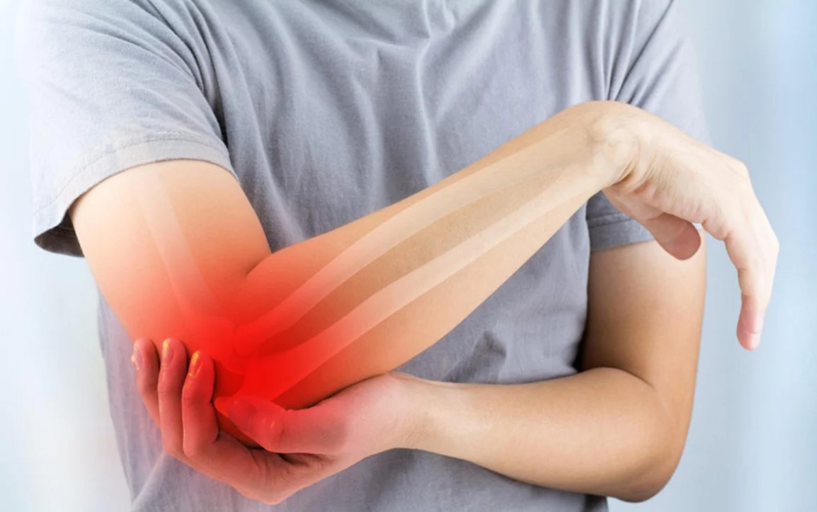 ওষুধ ছাড়াই হাতের ব্যথা সারান সহজ এই ব্যায়ামটি ঘরে বসেই করতে পারবেন